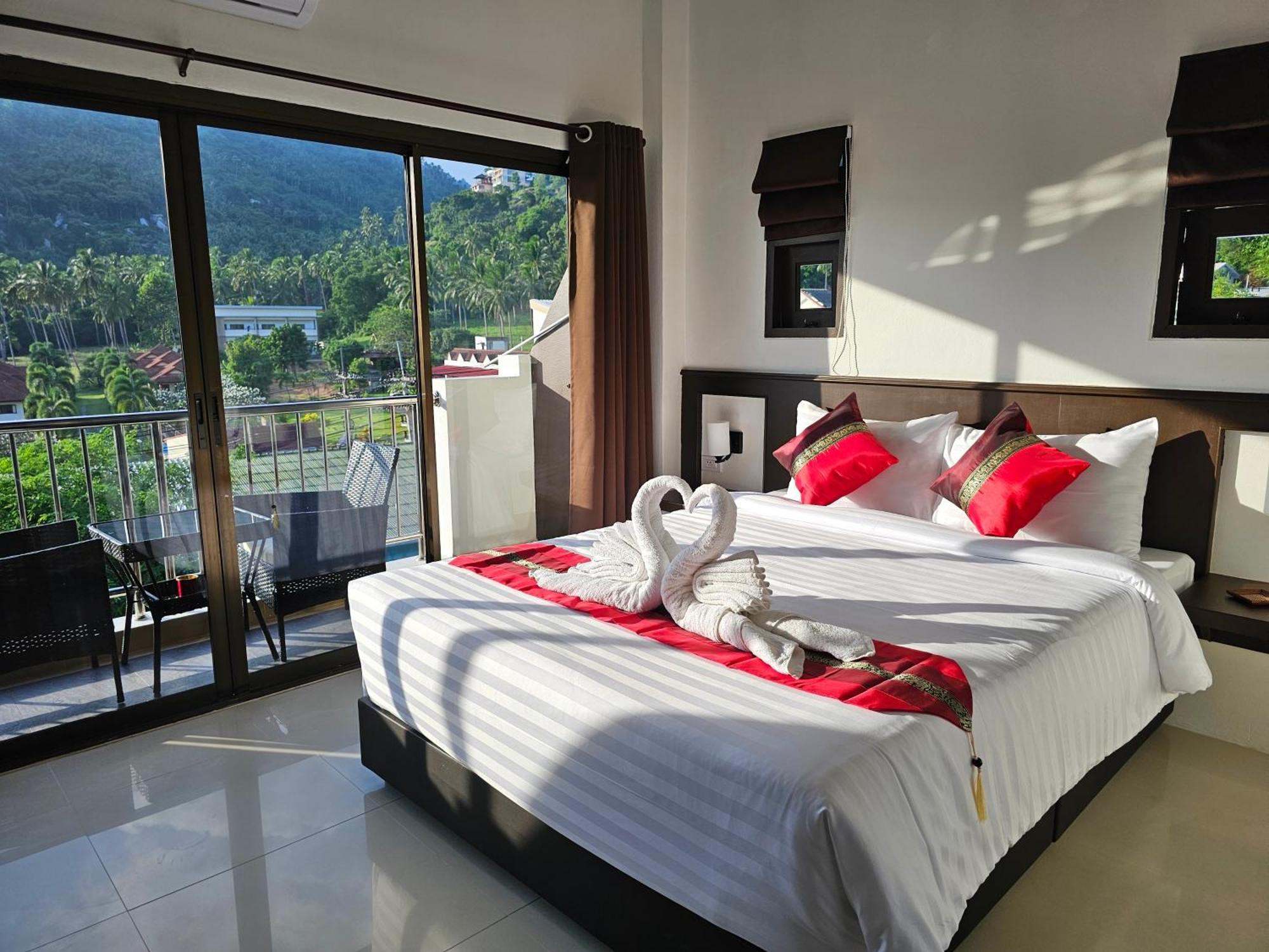 Db Studios Samui Lamai Beach  Bagian luar foto